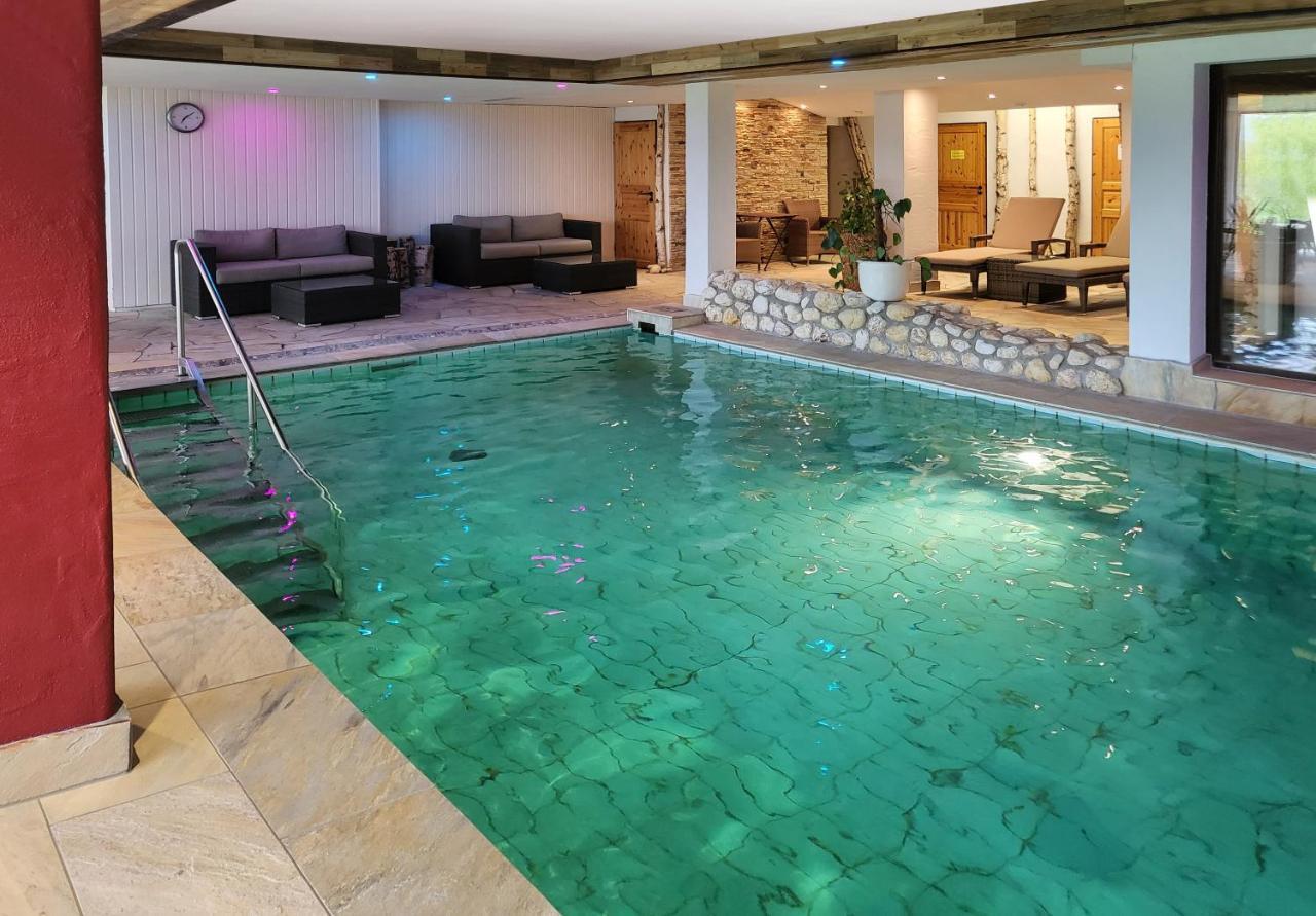 Berghotel Habbel Und Die Welt Kann Warten Cobbenrode エクステリア 写真